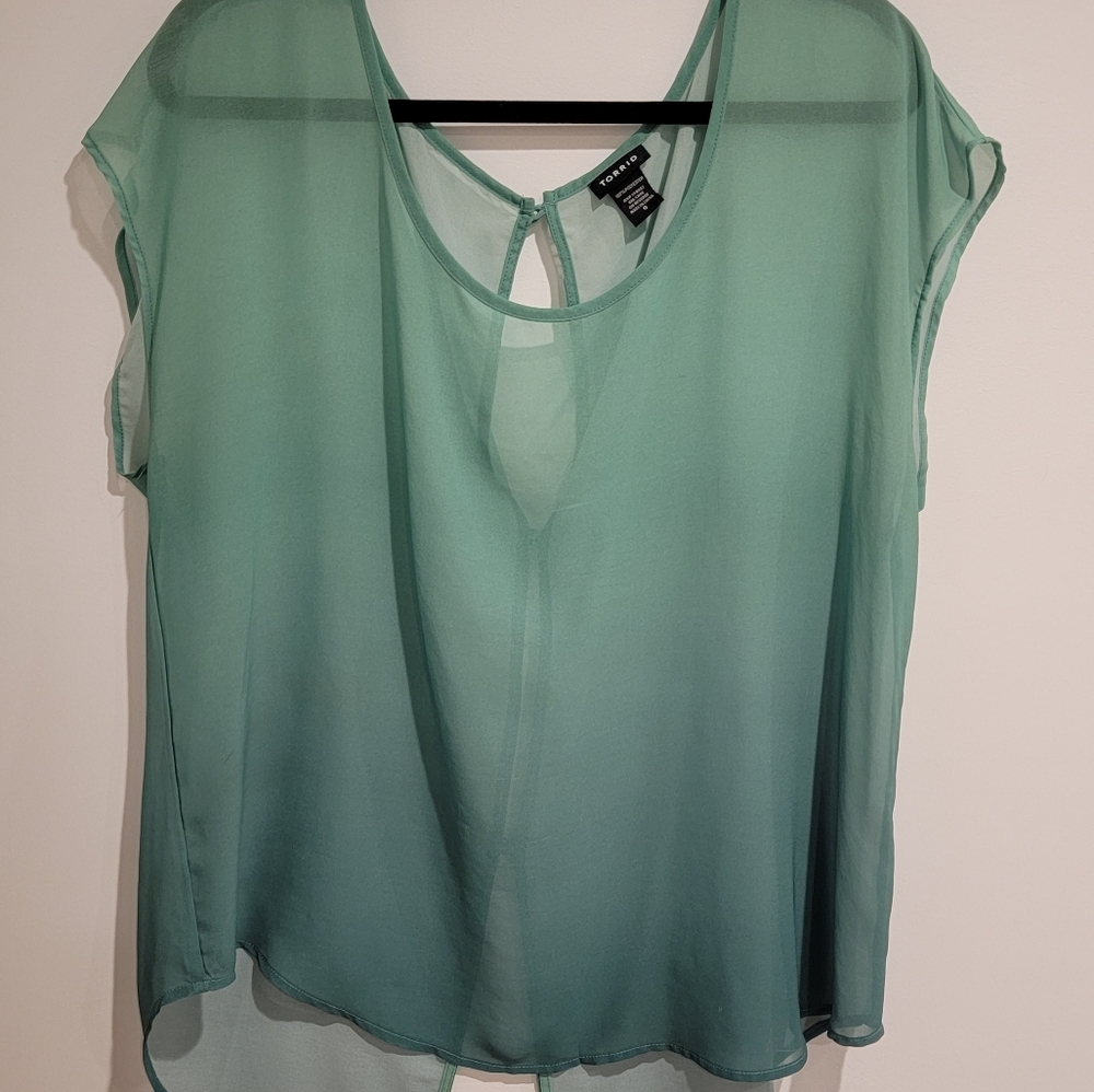 Torrid. Size 0/XL.